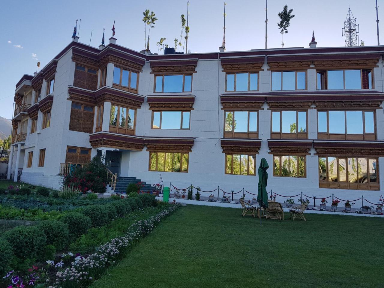 Ladakh Himalayan Retreat Hotel Leh Exterior photo